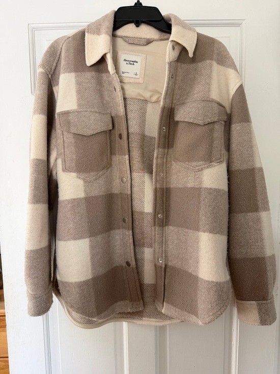 Abercrombie & Fitch Jackets & Blazers - A&F Plaid Shacket